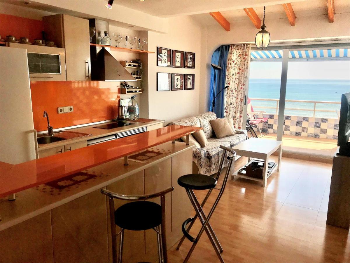 Beachfront And Peaceful Apartment Mareny Barraquetas Eksteriør billede